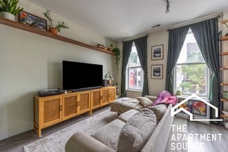 2021 S Throop St, Unit 2 in Chicago, IL - Building Photo - Building Photo