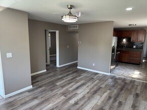 8220 Lozier Ave in Warren, MI - Building Photo - Building Photo