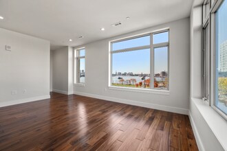 99 Sumner St in Boston, MA - Building Photo - Building Photo