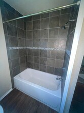 417 NW 22nd St, Unit Apt B in Oklahoma City, OK - Building Photo - Building Photo