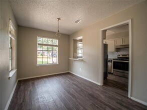 515 McQueary St in Arlington, TX - Building Photo - Building Photo