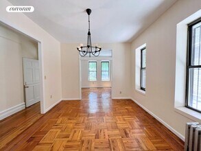 35 Central Pk N in New York, NY - Building Photo - Building Photo