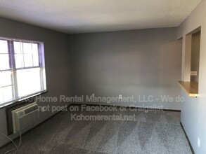 551 N Somerset Terrace in Olathe, KS - Building Photo - Building Photo