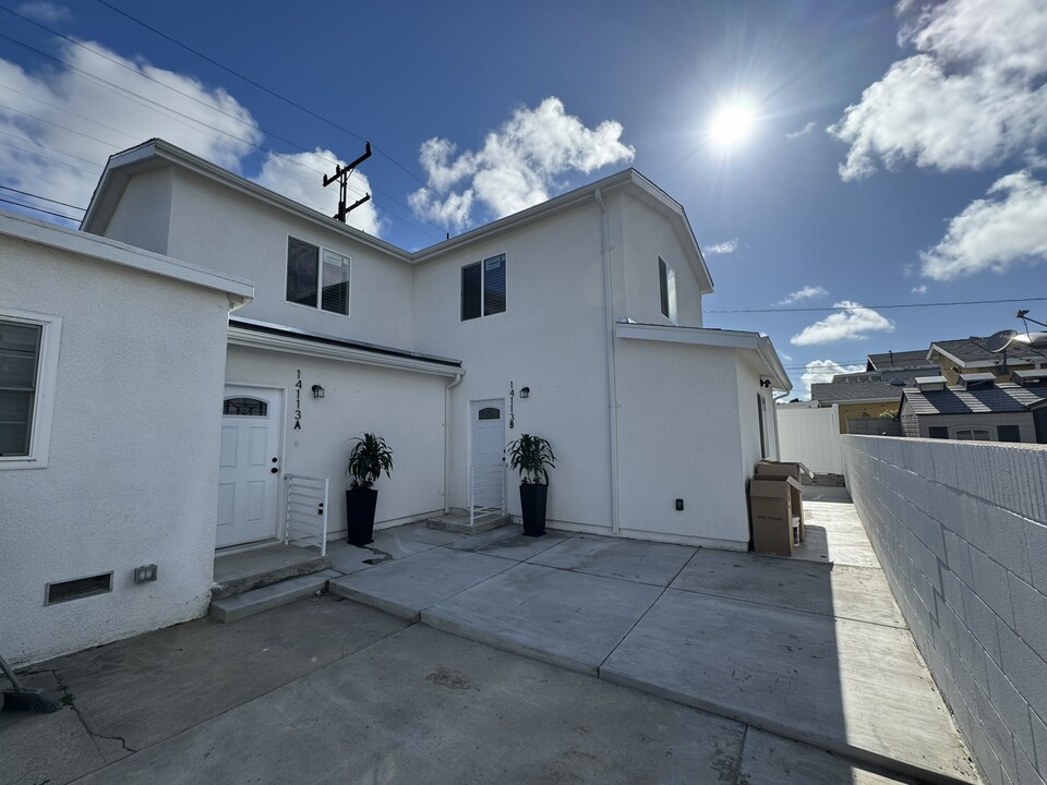 14113 Shoup Ave, Unit #A in Hawthorne, CA - Foto de edificio