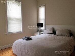 20 Radcliffe Rd, Unit 1 in Somerville, MA - Building Photo - Building Photo