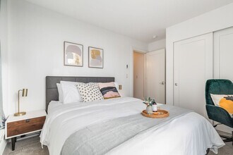 1215 E Union St in Seattle, WA - Building Photo - Building Photo