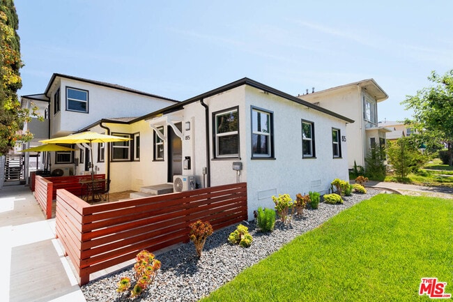 815 W Glenoaks Blvd in Glendale, CA - Building Photo - Building Photo