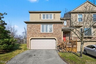 4222 Breckenridge Dr in West Bloomfield Township, MI - Building Photo - Building Photo