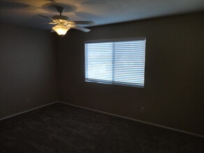 20833 Plum Canyon Rd in Santa Clarita, CA - Building Photo - Building Photo