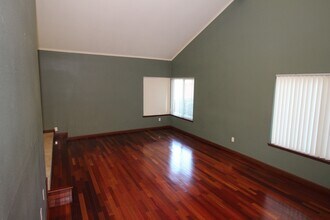 10912 Promesa Dr in San Diego, CA - Building Photo - Building Photo