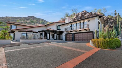 5339 E Desert Vista Rd in Paradise Valley, AZ - Building Photo - Building Photo