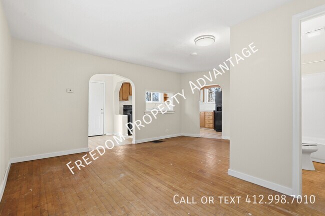 57 Aylesworth Ave in Washington, PA - Building Photo - Building Photo