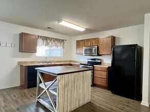 202 Sagebrook Dr in Madison, AL - Building Photo - Building Photo