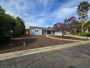 449 Thumbelina Dr in Buellton, CA - Building Photo - Building Photo