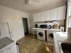 846 W 36th St, Unit 846 W 36th St apartment in Baltimore, MD - Foto de edificio - Building Photo
