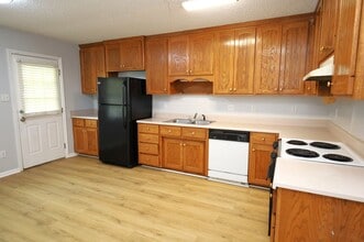 3100 Tyndall Dr in Valdosta, GA - Building Photo - Building Photo