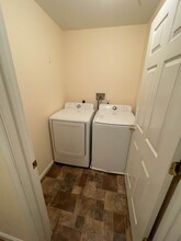 18815 Sparkling Water Dr, Unit G in Germantown, MD - Foto de edificio - Building Photo