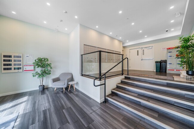 413-13623 81A Av in Surrey, BC - Building Photo - Building Photo