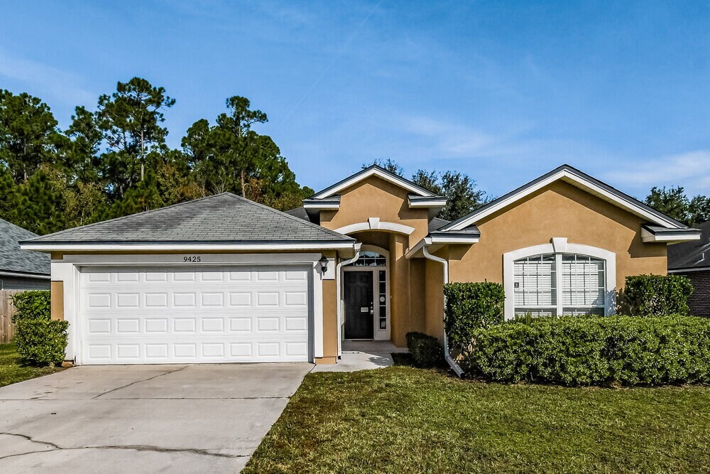 9425 Harrier Ct in Jacksonville, FL - Building Photo