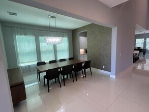 3318 Preserve Dr in Orlando, FL - Building Photo - Building Photo