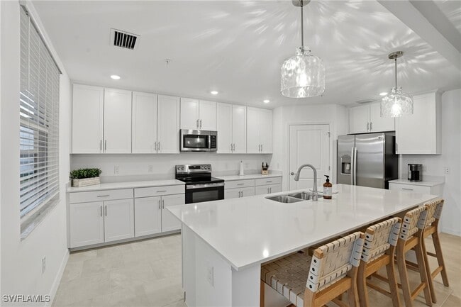 property at 5667 Melbourne Ct