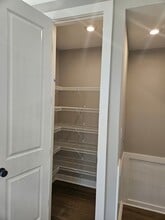 7442 weathrington Ln in West Chester, OH - Building Photo - Building Photo