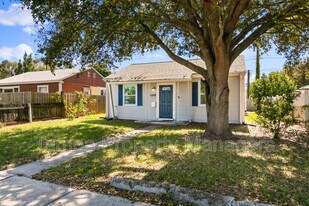 5408 5th Ave N in St. Petersburg, FL - Building Photo