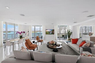 1445 16th St in Miami Beach, FL - Building Photo - Building Photo