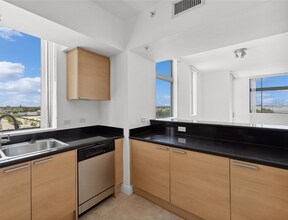 140 S Dixie Hwy in Hollywood, FL - Building Photo - Building Photo