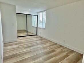 2350 10th Ave E in Seattle, WA - Building Photo - Building Photo