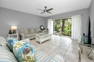 4616 Mirabella Ct in St Pete Beach, FL - Building Photo - Building Photo