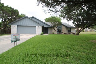1705 Elk Trail in Harker Heights, TX - Building Photo