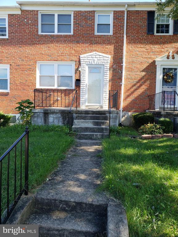 property at 8561 Harris Ave