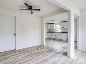 1451 N Pennsylvania Ave in Wichita, KS - Building Photo - Building Photo