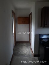 338 S Pierce St in Lima, OH - Foto de edificio - Building Photo