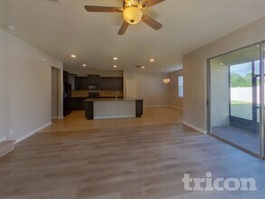 1517 Gadsden Point Pl in Ruskin, FL - Building Photo - Building Photo