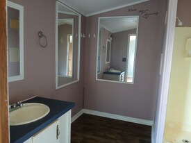 14621 US-84 in Elba, AL - Building Photo