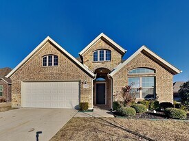 900 McLynn Ct in Rockwall, TX - Building Photo