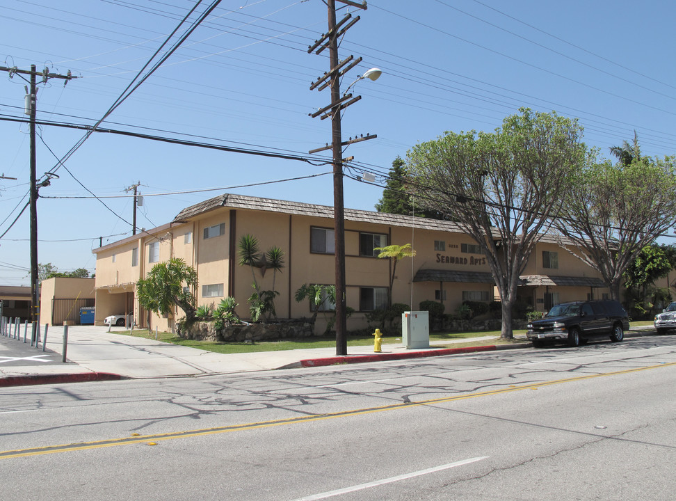 Seaward Apartments in Torrance, CA - Foto de edificio