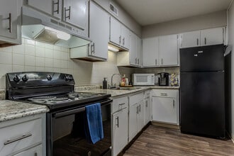 Flats on Tamarack in Columbus, OH - Foto de edificio - Interior Photo