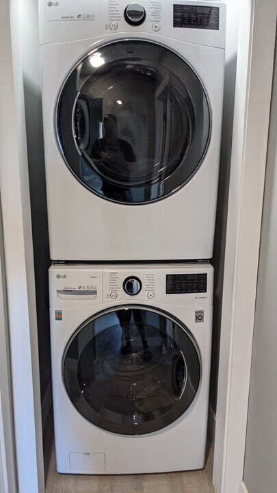 320 Osmun Ave in Clovis, CA - Building Photo