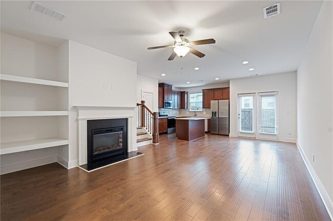 6256 Hillandale Dr in Lithonia, GA - Building Photo - Building Photo