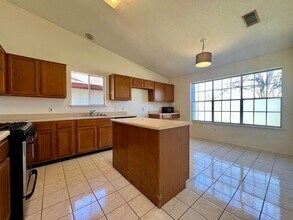 6005 Avery Island Ave in Austin, TX - Building Photo - Building Photo