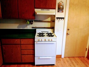 2906 Laporte Rd, Unit 1 in Morristown, VT - Foto de edificio - Building Photo