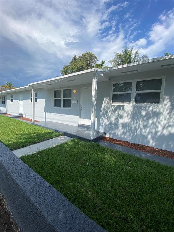 1219 N 20th Ave, Unit 1219