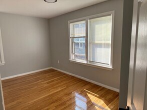65 Sachem St in Quincy, MA - Building Photo - Building Photo