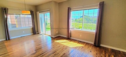 1240 Baxter Creek Way in Bozeman, MT - Foto de edificio - Building Photo