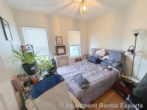 2 Drummond Pl in Cambridge, MA - Building Photo - Building Photo