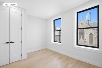 202 W 96th St in New York, NY - Building Photo - Building Photo