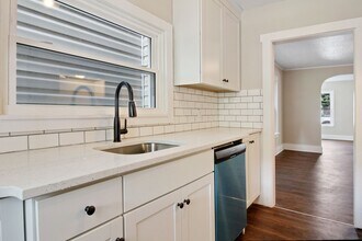 130 W Main St in Elizabethville, PA - Building Photo - Building Photo